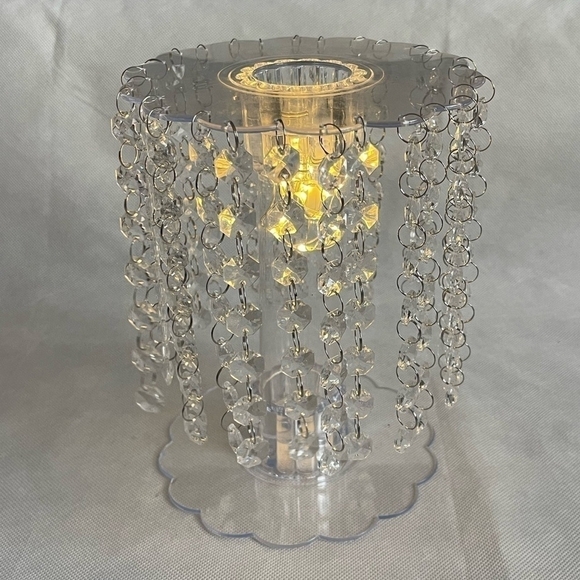 New Cake Holder Clear Acrylic Beaded Cake Display Chandelier Cake Cupcake Stand - Picture 2 of 5